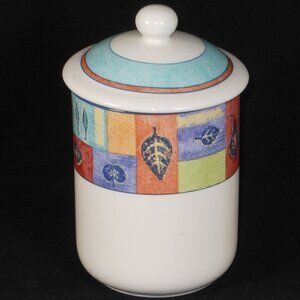 small fine porcelain jar. Royal Doulton Everyday Trailfinder TC1245